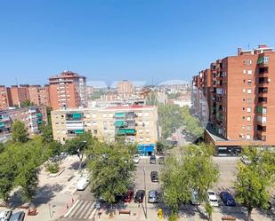 Exterior view of Flat for sale in  Madrid Capital  with Air Conditioner and Terrace