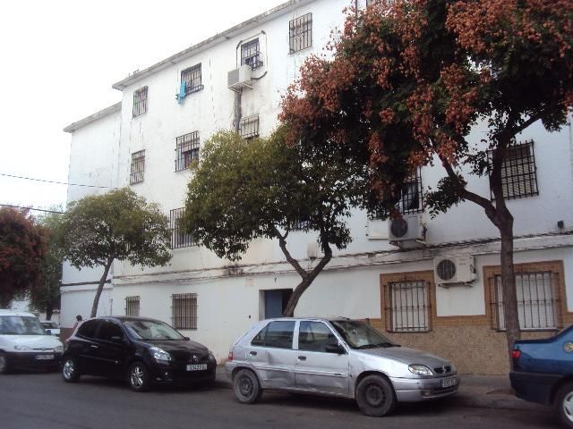 Vista exterior de Piso en venta en  Sevilla Capital