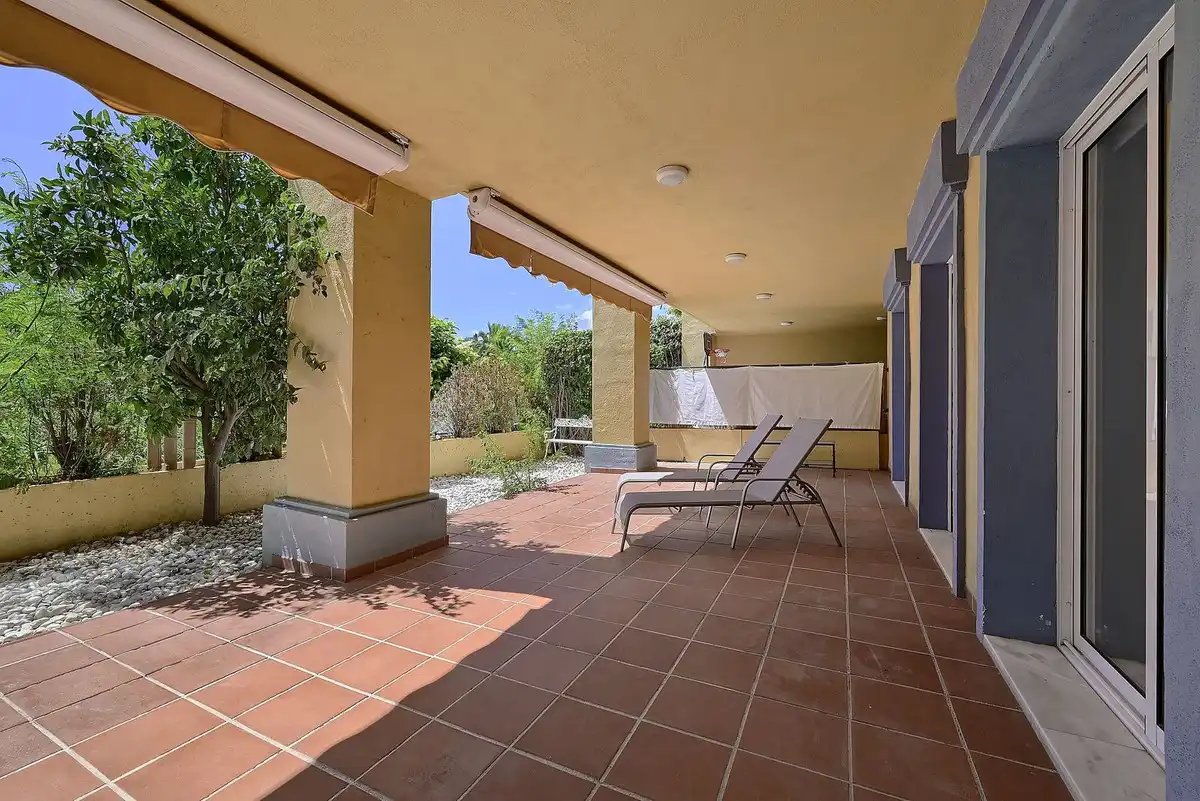 Piso con ascensor en venta en Río Real - Los Monteros, imagen 4