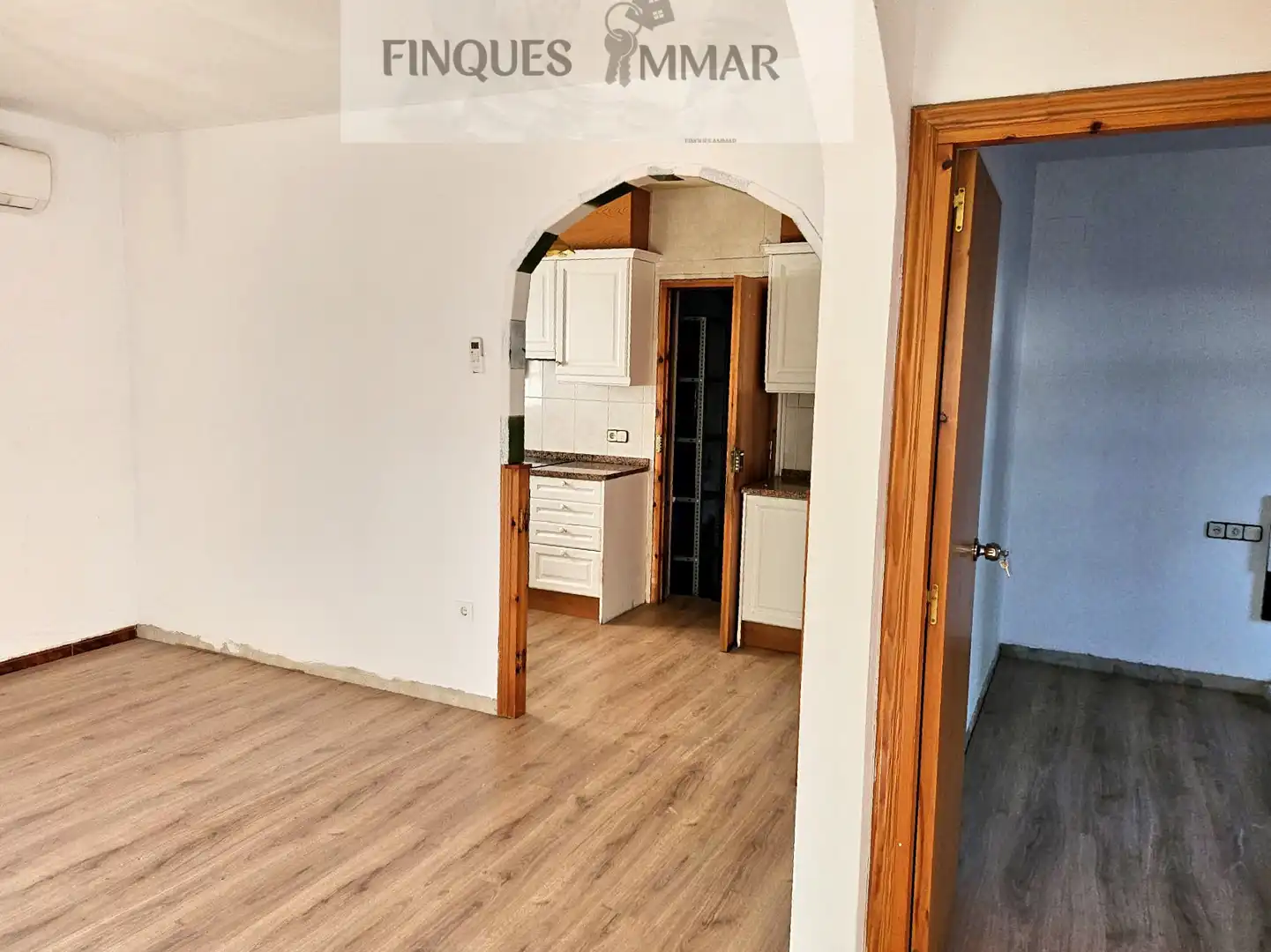 Kitchen of Houses for sale in Sils  with Private garden