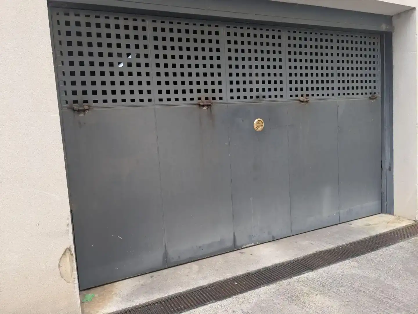 Vista exterior de Garaje en venta en Terrassa