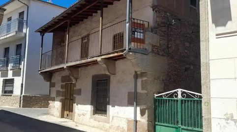Foto 3 de Casa adosada en venda a Calle de la Seda, 72, Becedas, Ávila