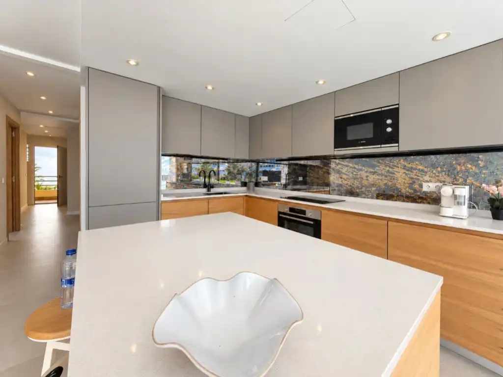 Apartamento con piscina en venta en Portals Nous, imagen 7