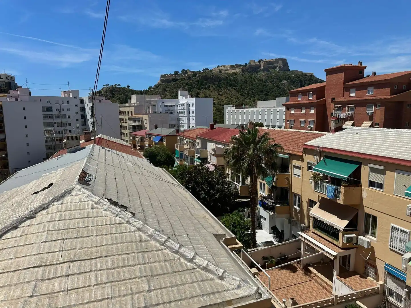 Vista exterior de Pis en venda en Alicante / Alacant amb Moblat