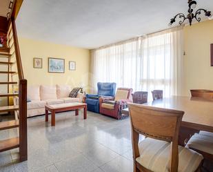 Sala d'estar de Pis en venda en  Barcelona Capital amb Calefacció i Balcó
