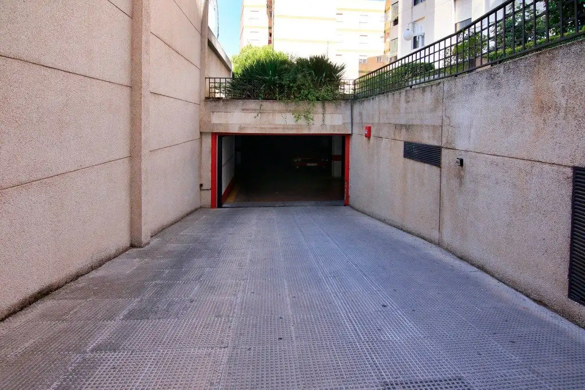Aparcament en venda a Camino de Ronda 187, imagen 5