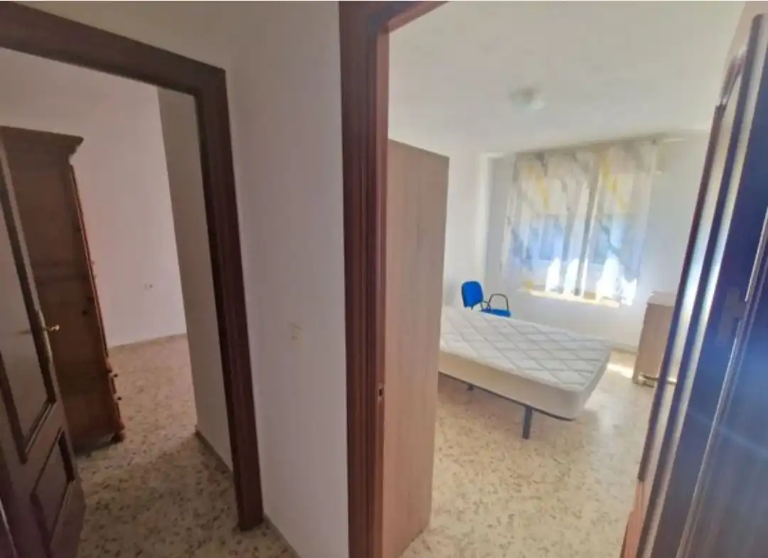 Bedroom of Flat for rent in Zaidín