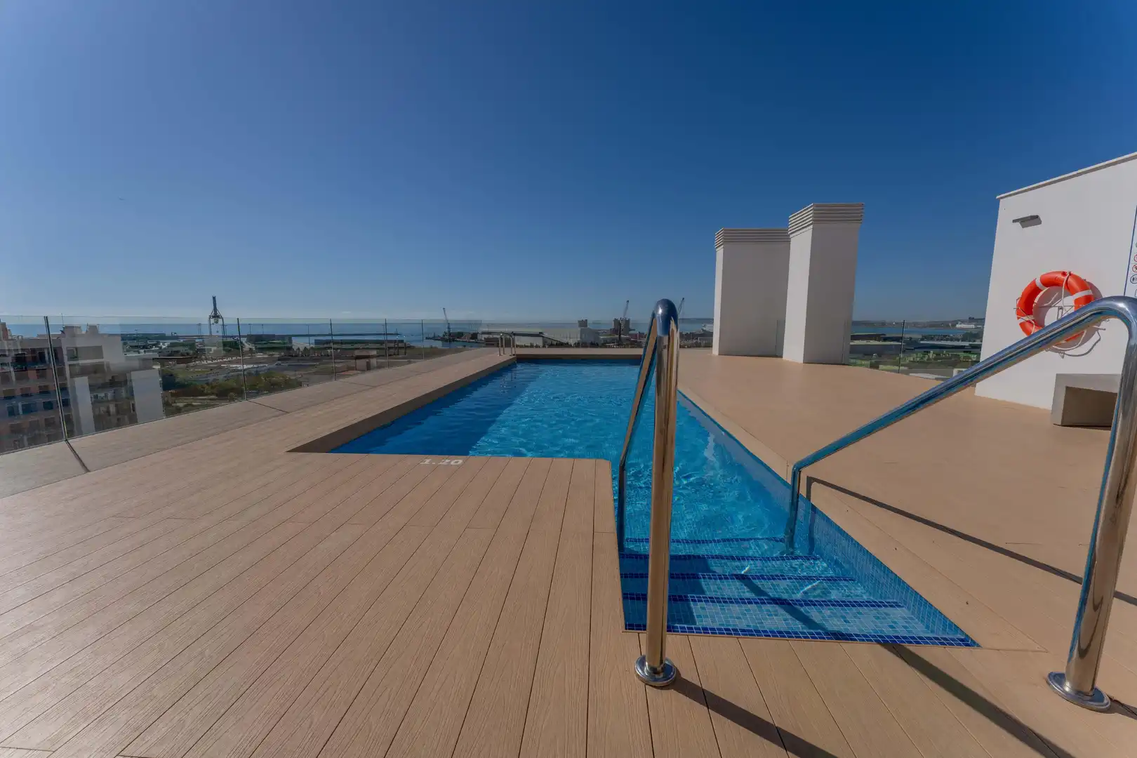 Ático con terraza en venta en Benalúa - Babel