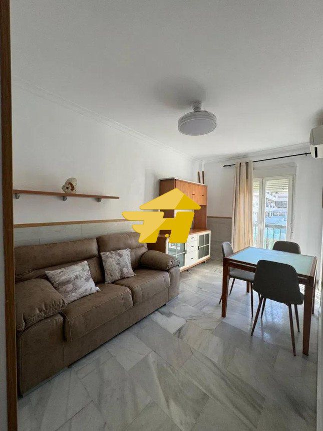 Living room of Flat to rent in Fuengirola  with Air Conditioner, Heating and Furnished