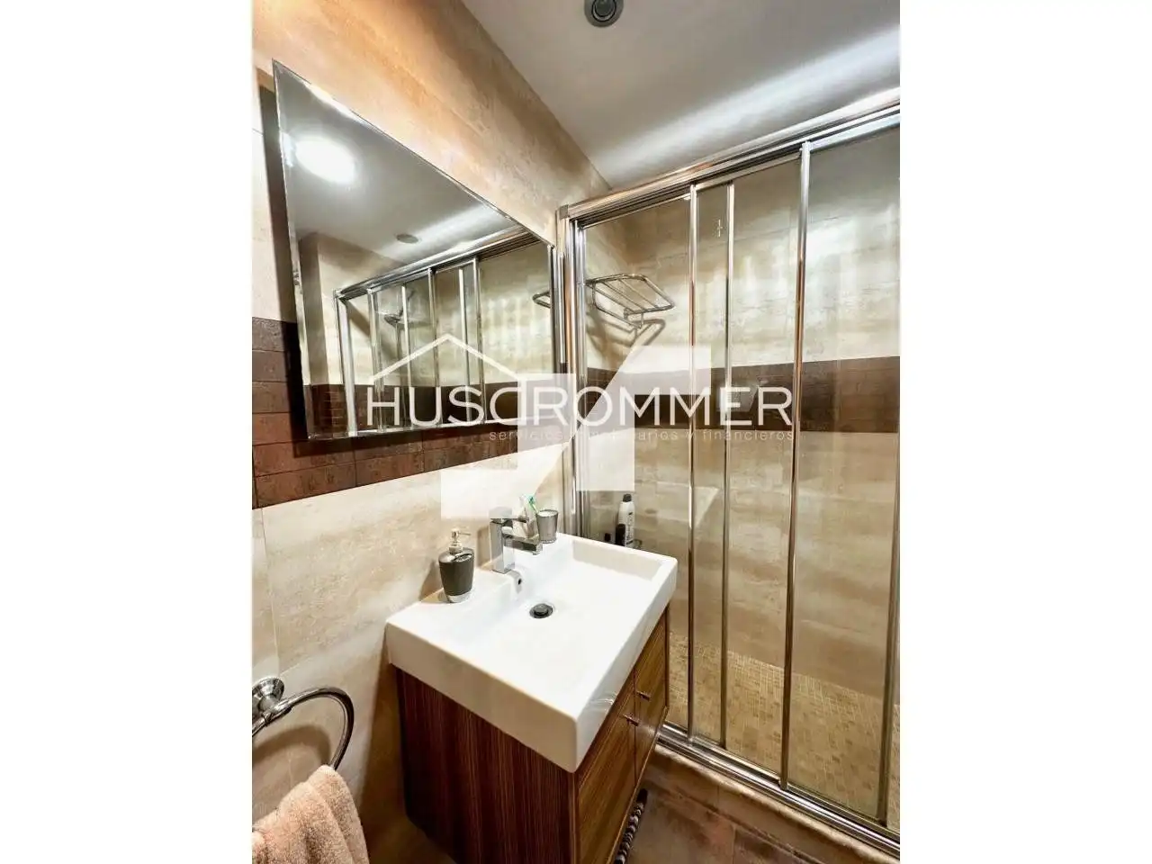Bathroom of Flat for rent in Benicasim / Benicàssim  with Terrace, Swimming Pool and Community pool