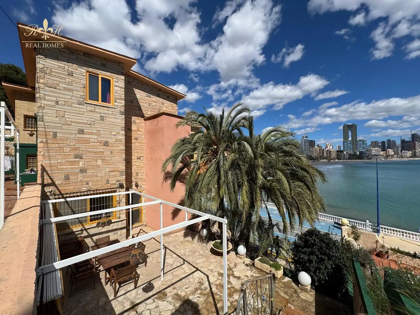 Exterior view of Houses for sale in Benidorm  with Air Conditioner and Terrace