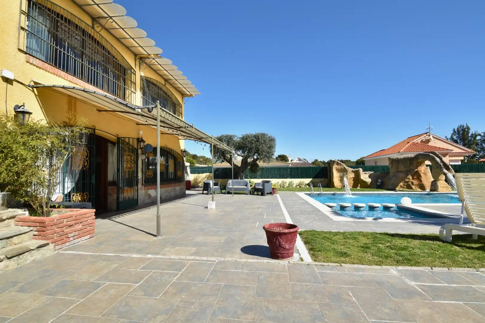 Villa con terrazza in vendita a L'Aragai, imagen 7
