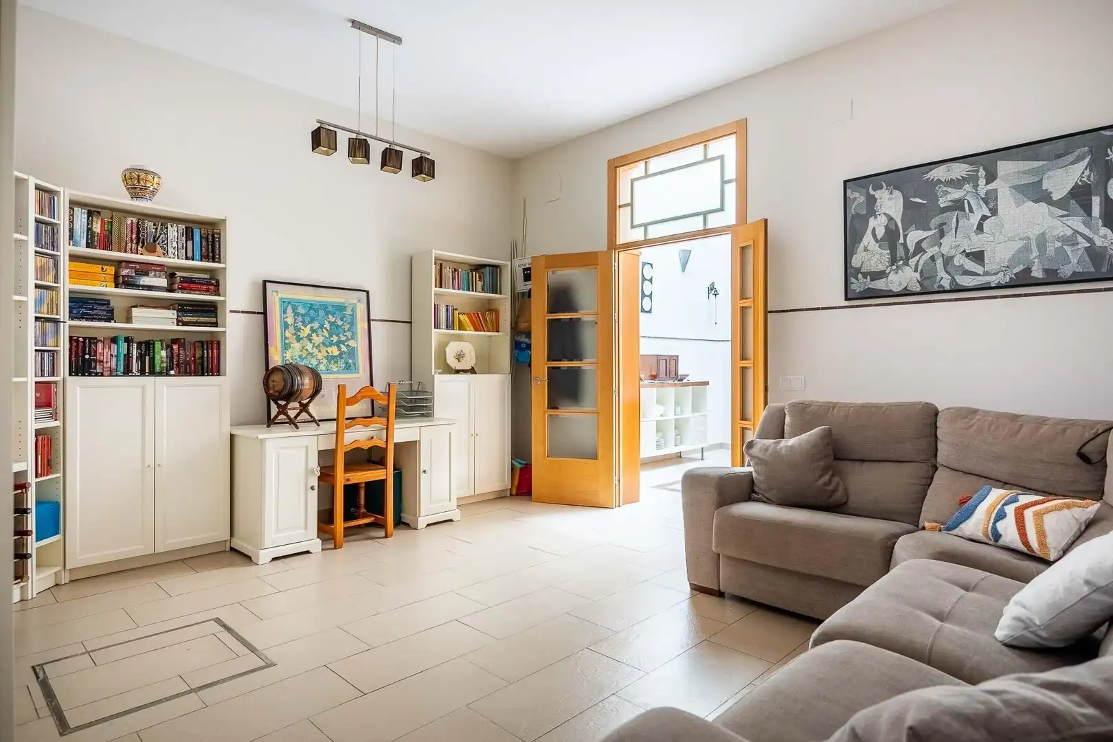 Living room of Houses for sale in Sevilla  with Air Conditioner, Terrace and Alarm