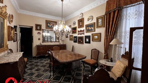 ? GRAN CASA SEÑORIAL EN EL CENTRO DE VILAREAL  IDEAL INVERSORES!Si buscas una propiedad con carácter, metros cuadrados y una ubica