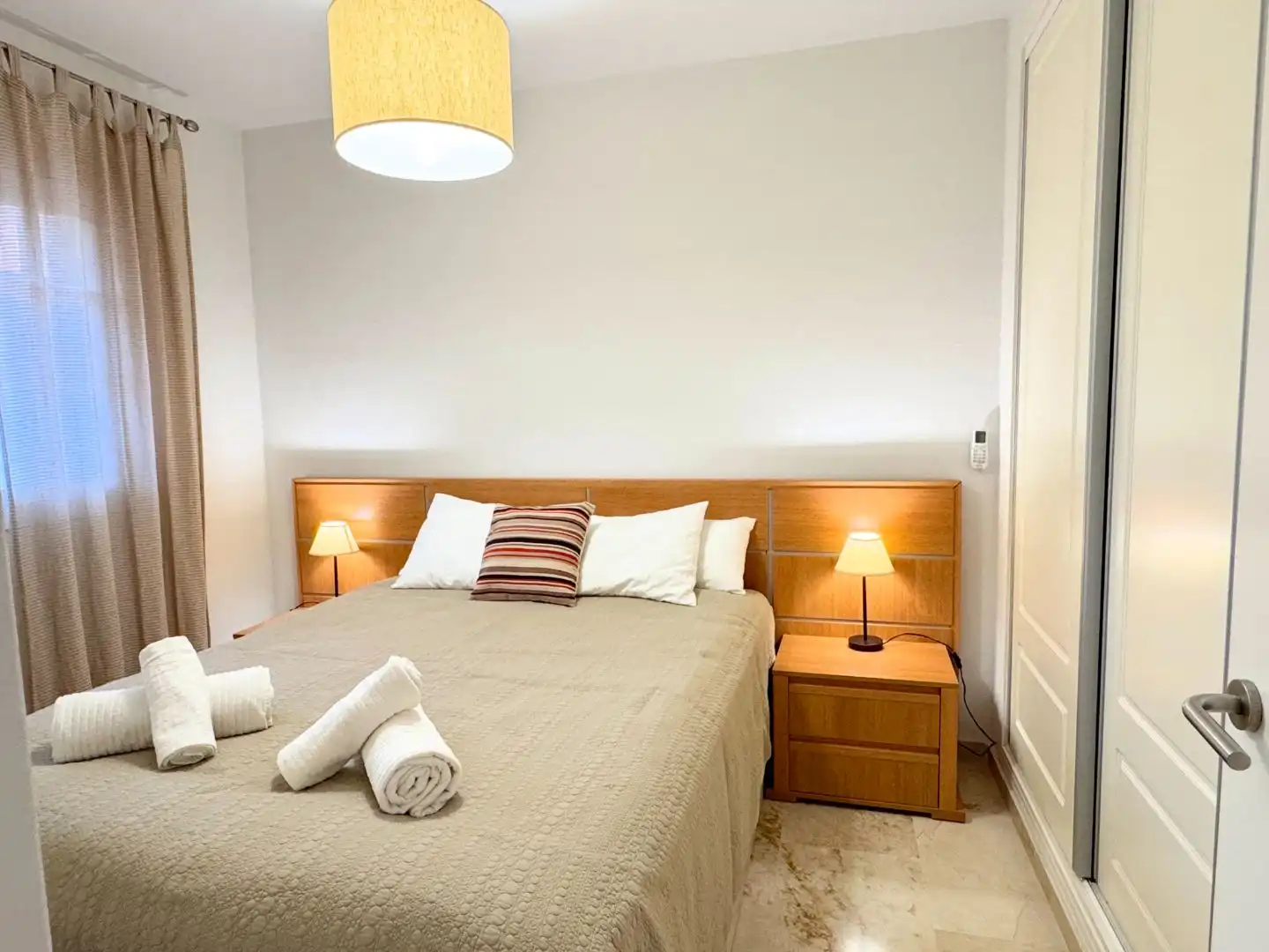 Bedroom of Flat for rent in Marina de Casares