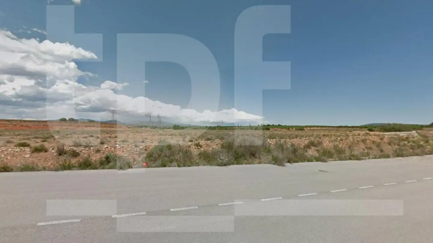 Terreno industrial en venta en Vall d'Alba