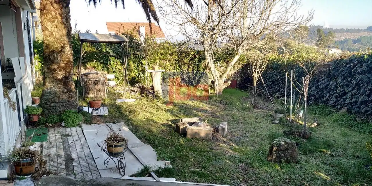 Garden of Land for sale in Xunqueira de Ambía