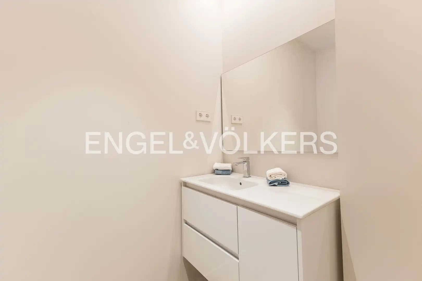 Baño de Casa o chalet en venta en Sitges con Aire acondicionado, Calefacción y Jardín privado