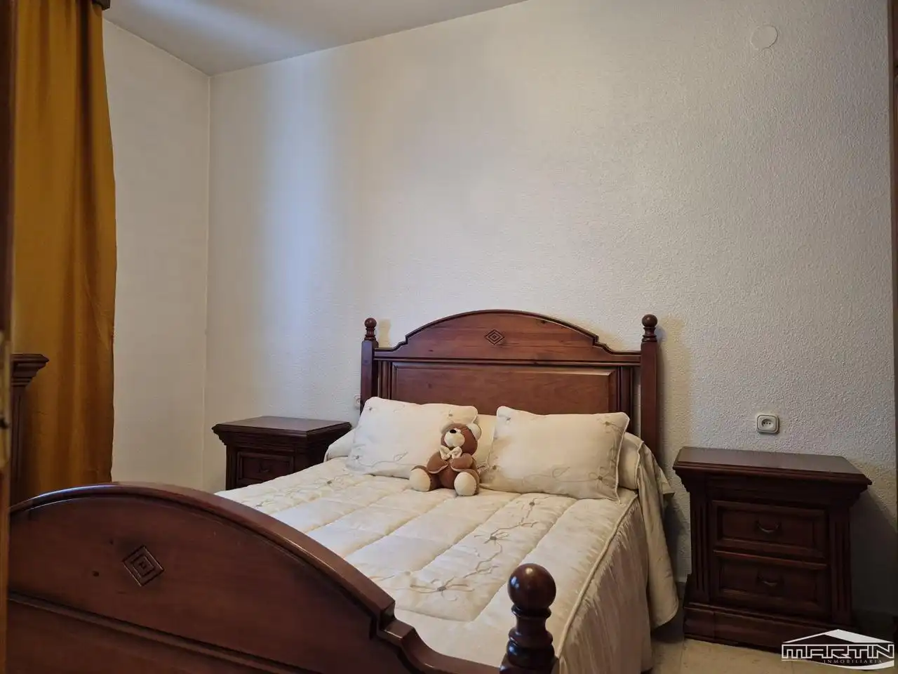 Habitación de Piso en venta en Lucena con Trastero y Amueblado