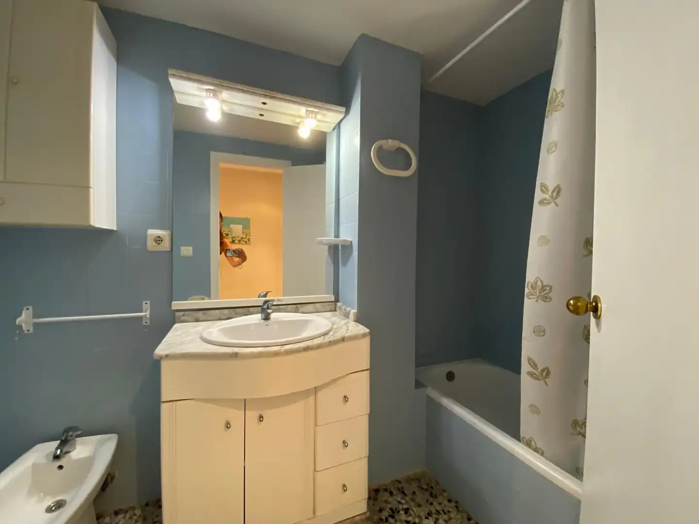 Baño de Piso en venta en Xeraco con Horno y Balcón