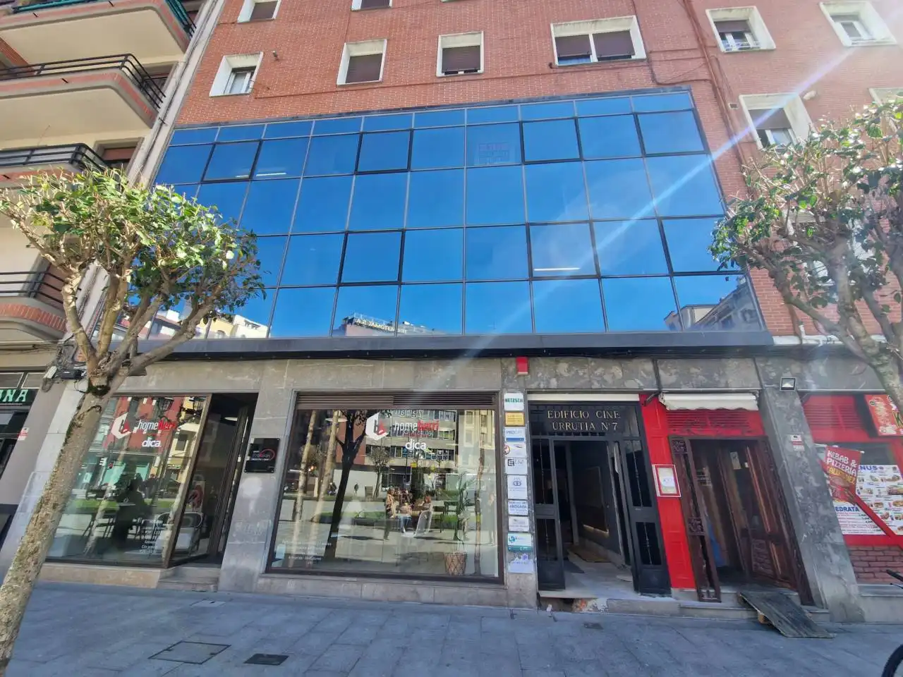 Außenansicht von Büro zum Verkauf in Bilbao  mit Klimaanlage und Heizung