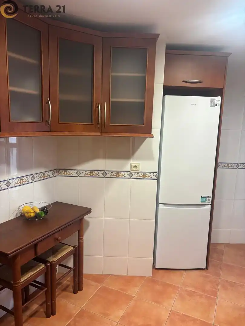 Cocina de Piso de alquiler en Jaén con Aire acondicionado, Jardín privado y Piscina comunitaria