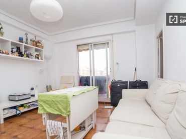 Piso con balcón en alquiler en Benimaclet