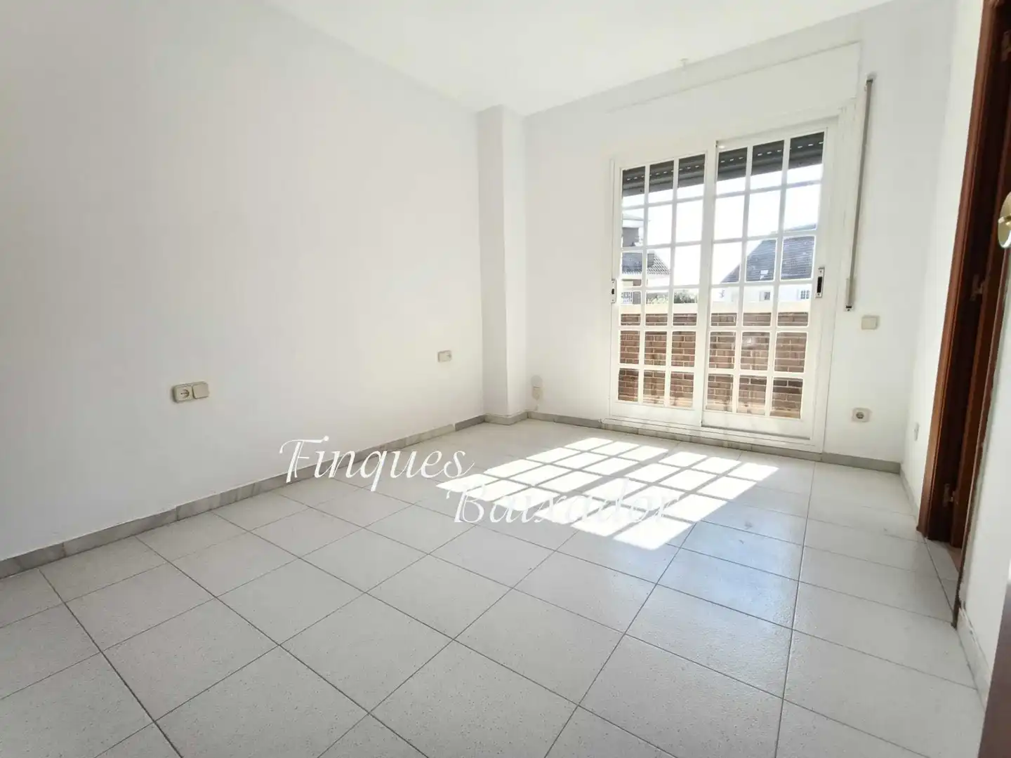 Maison mitoyenne avec piscine à vendre à La Pineda, imagen 23