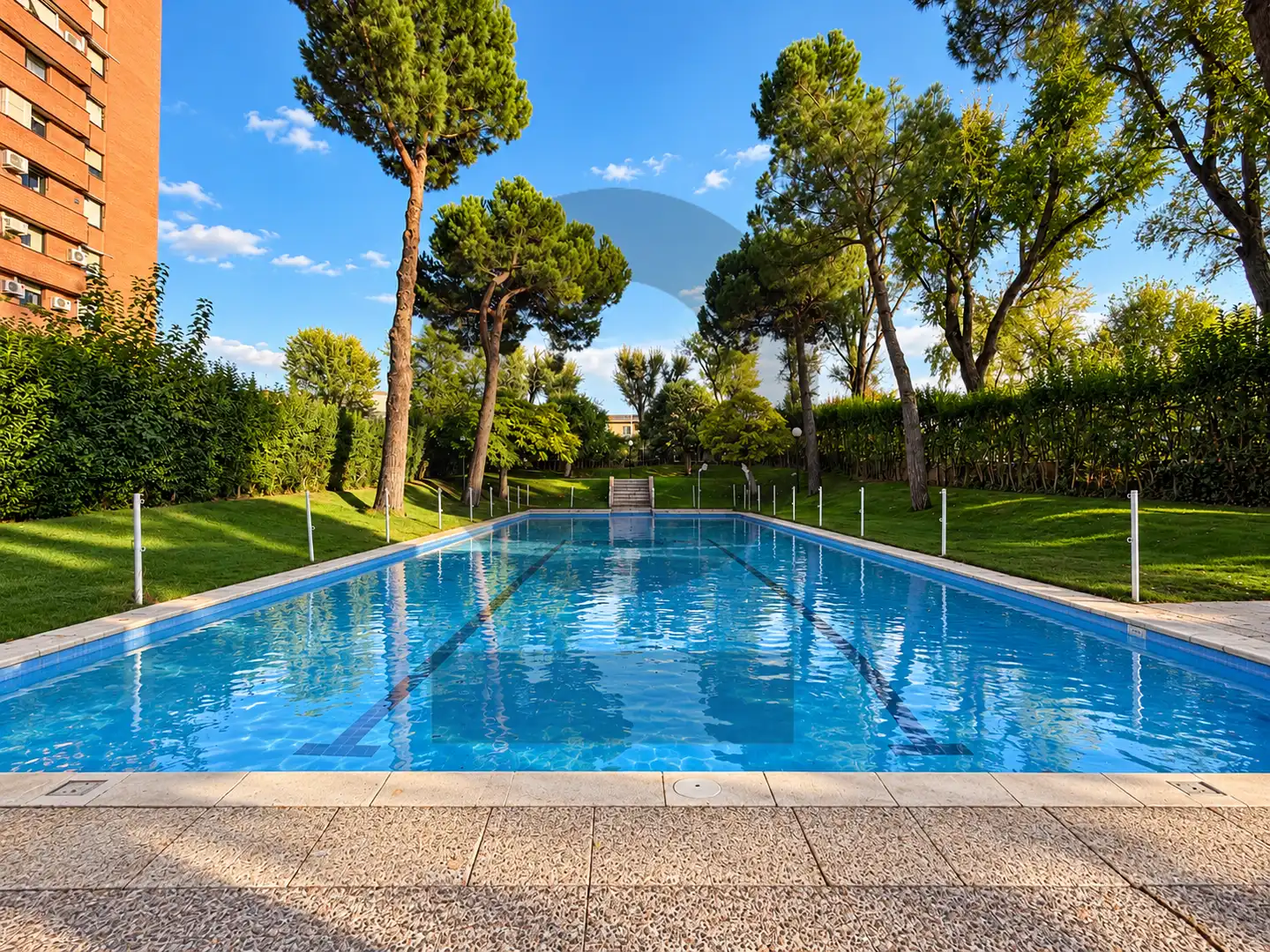 Piscina de Pis de lloguer en Fuencarral - El Pardo