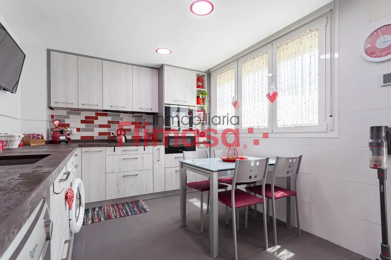Kitchen of Detached homes for sale in Villaviciosa de Odón  with Air Conditioner, Heating and Private garden