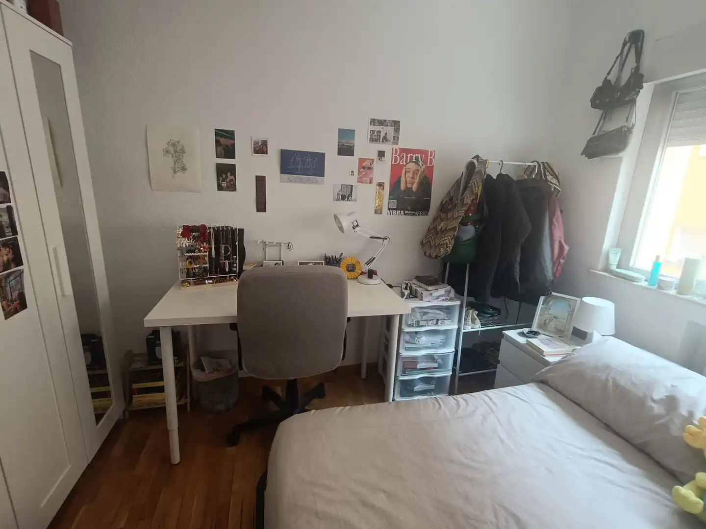 Bedroom of Flat for rent in Salamanca  with Heating, Parquet flooring and Furnished
