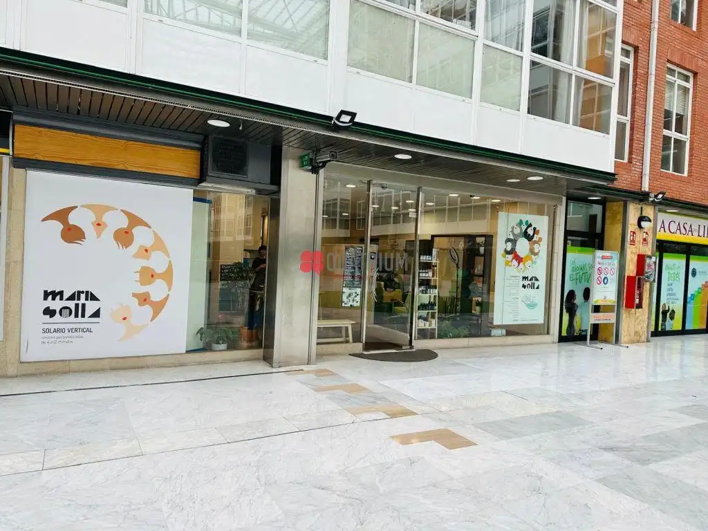 Commercial properties for sale in Santiago de Compostela   with Air Conditioner and Furnished