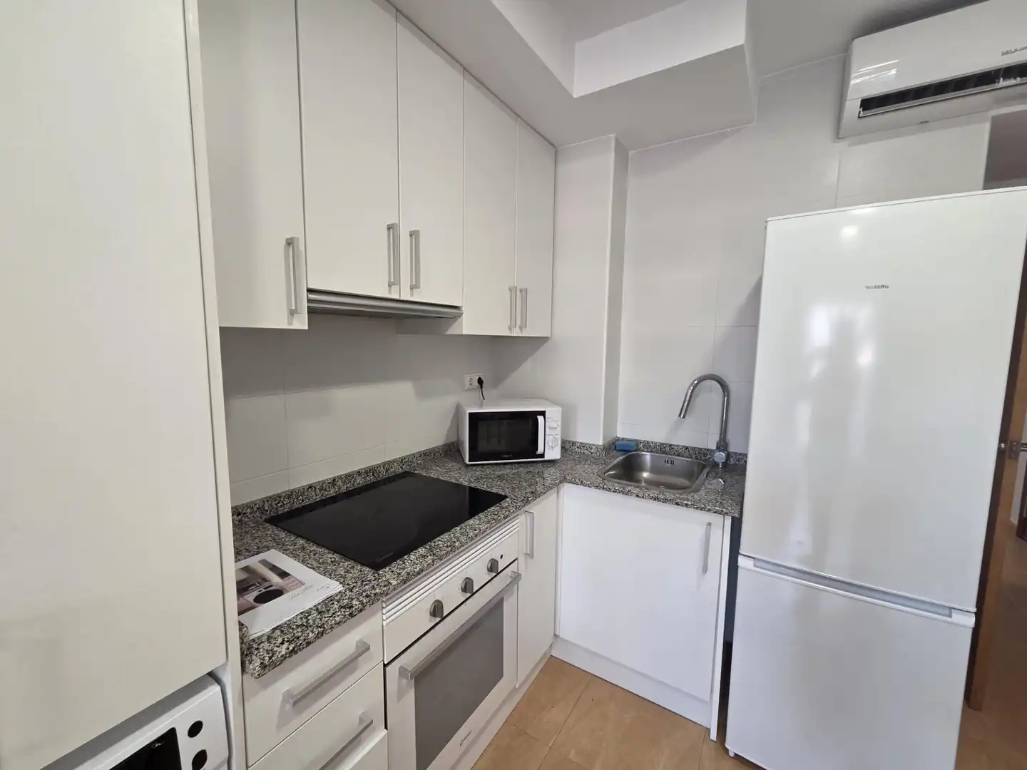 Apartamento con terraza en venta en Calle CARLOTA PASARON, imagen 35
