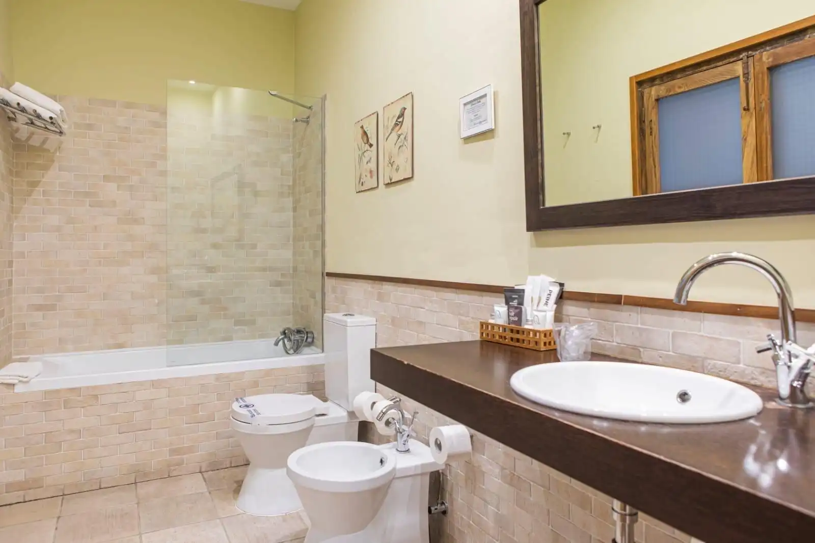 Badezimmer von Gebäude zum Verkauf in San Martín de Trevejo