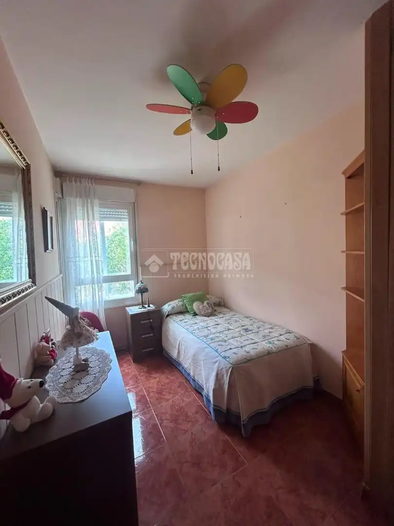 Habitación de Piso en venta en Valdemoro con Aire acondicionado, Calefacción y Terraza