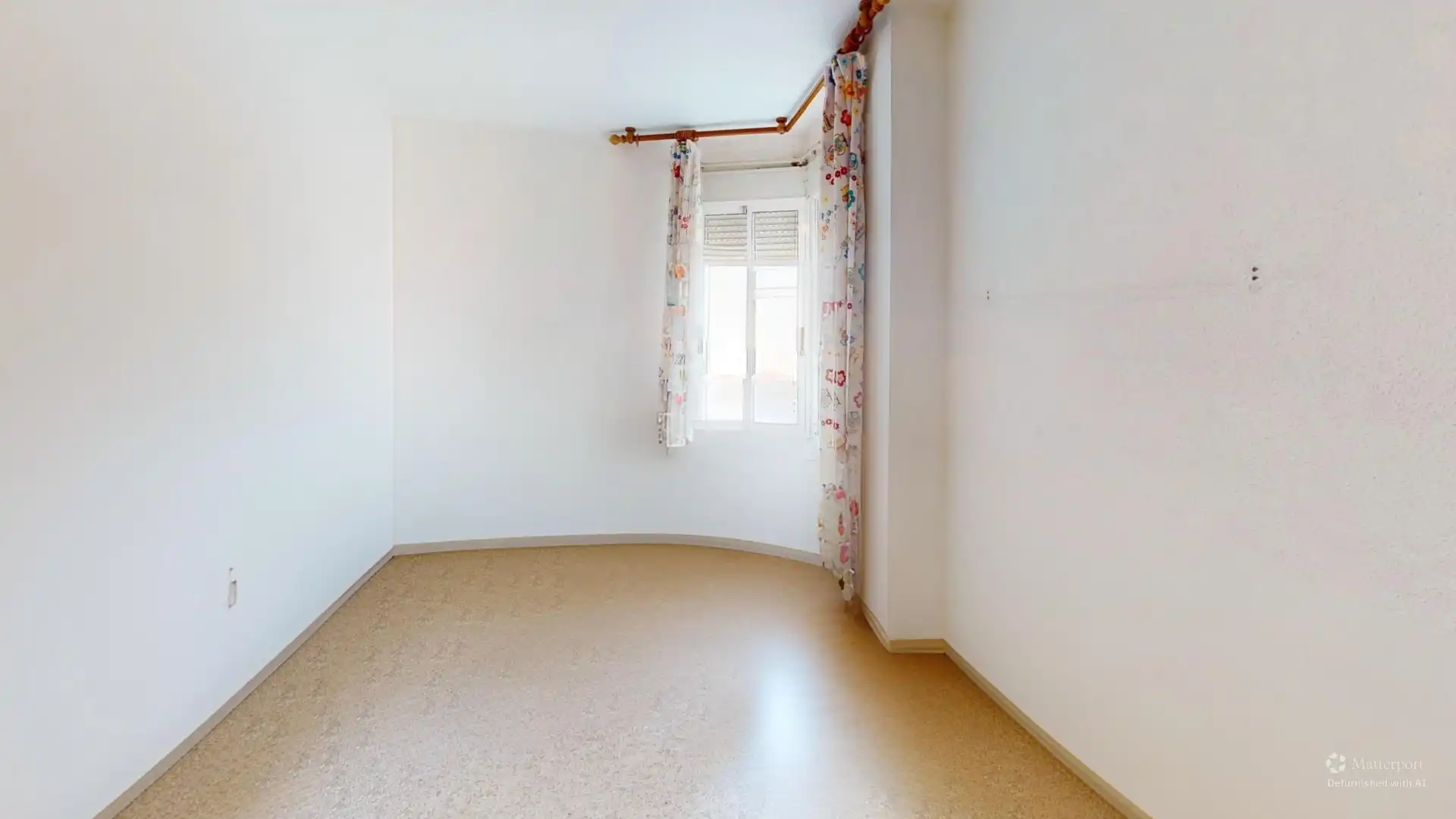 Habitación de Piso en venta en Pilar de la Horadada con Amueblado, Horno y Balcón