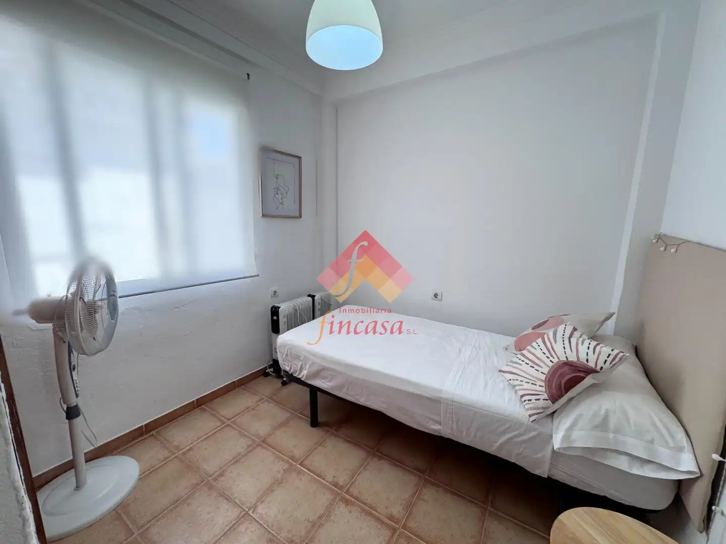 Bedroom of Flat for rent in Ronda  with Furnished