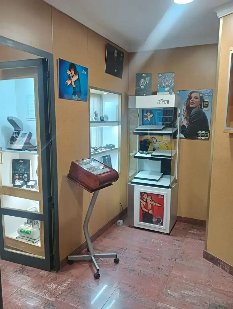 Locale commerciale in vendita a de Sant Pere Apòstol, imagen 3
