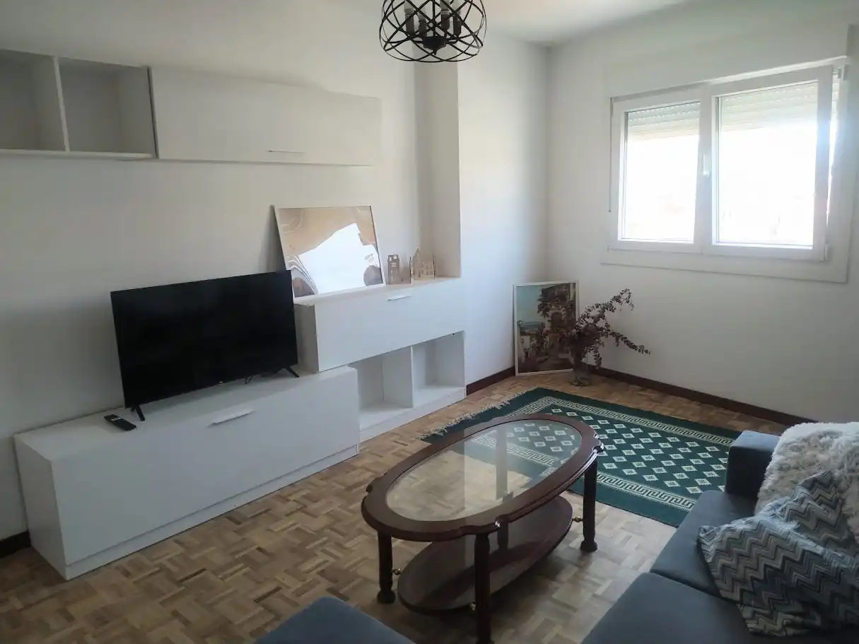 Living room of Flat for rent in Betanzos  with Heating, Parquet flooring and Furnished