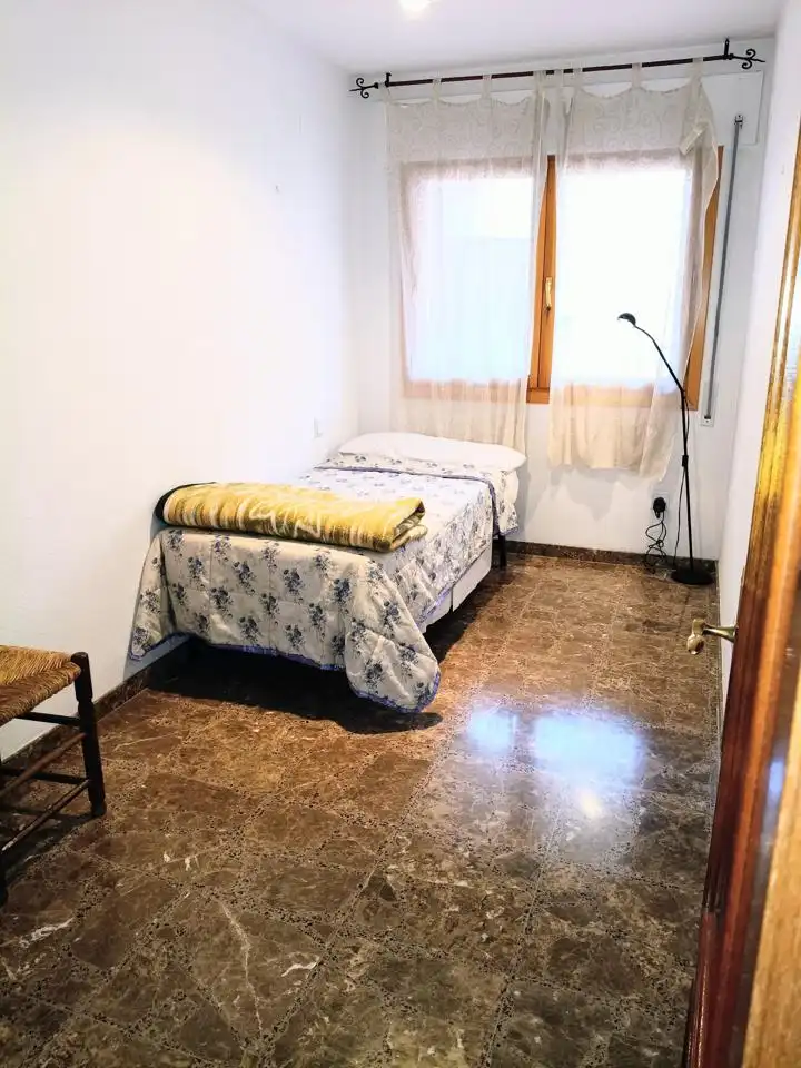 Flat for rent in Calle de Pedro Monton Puerto, Plaza de Toros - Barón de Warsage