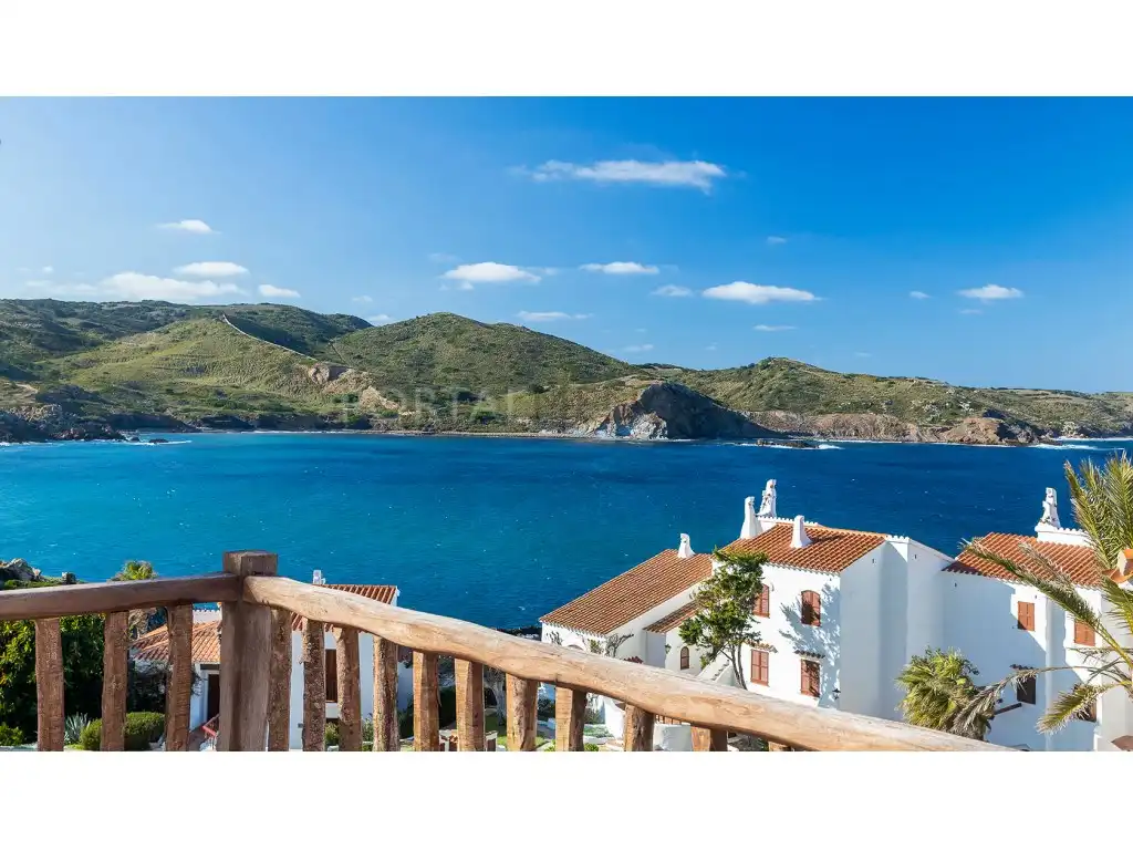 Vista exterior de Apartament en venda en Es Mercadal amb Aire condicionat, Terrassa i Moblat