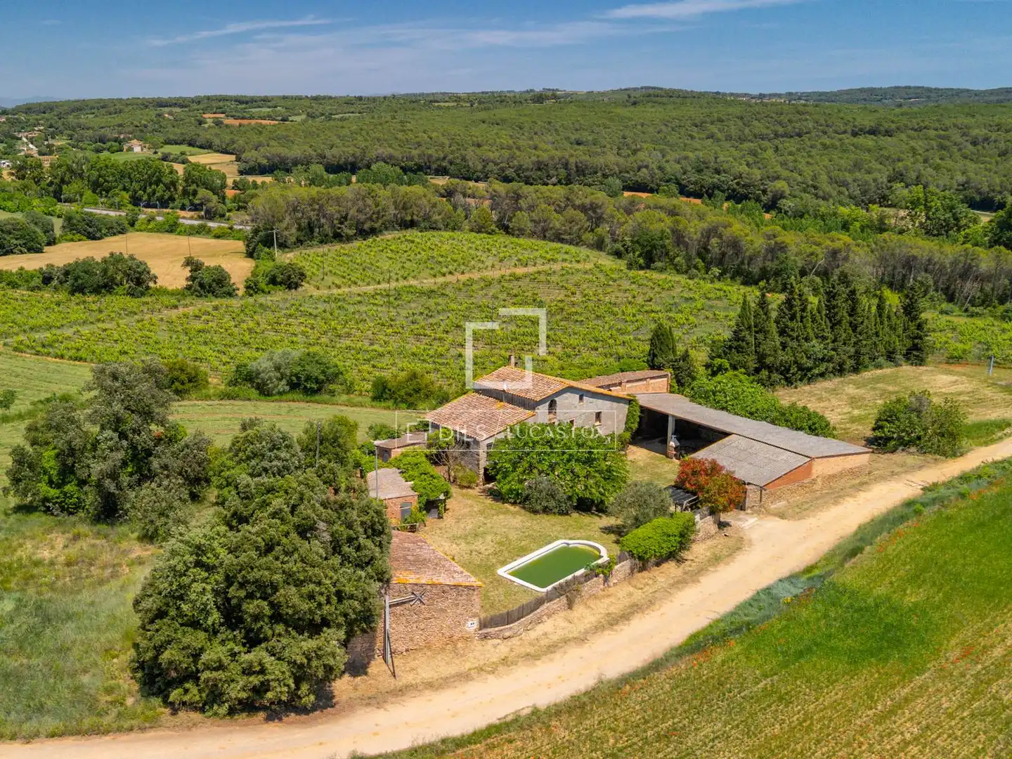 Casa rústica amb piscina en venda a Vilopriu, imagen 16