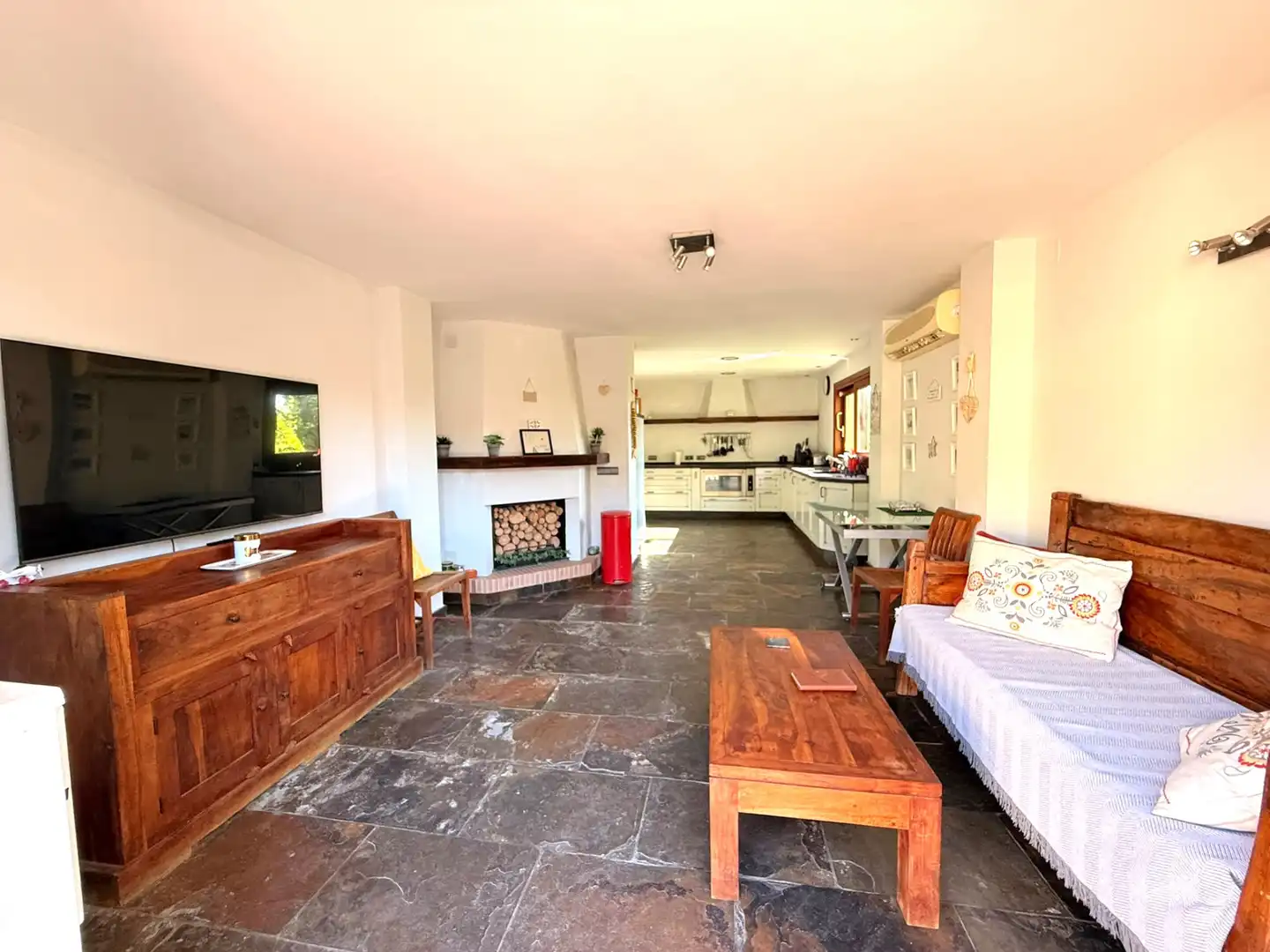 Cuina de Casa o xalet en venda en Estepona amb Aire condicionat, Jardí privat i Terrassa