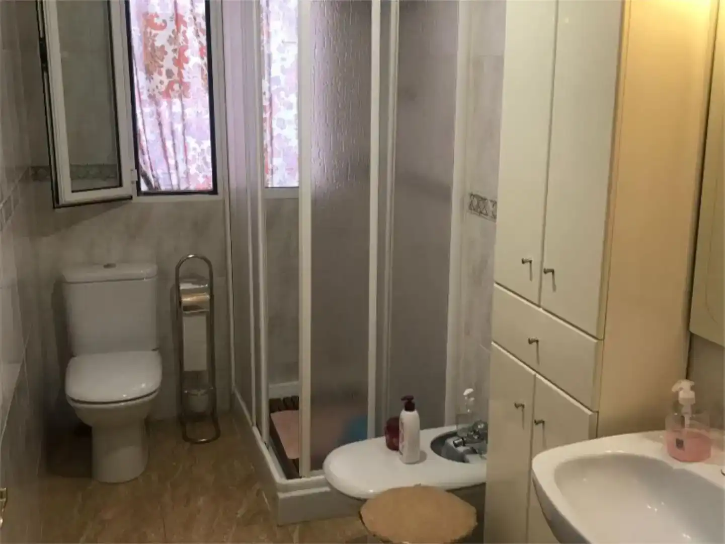 Badezimmer von Wohnung zum Verkauf in  Zaragoza Capital mit Klimaanlage und Balkon
