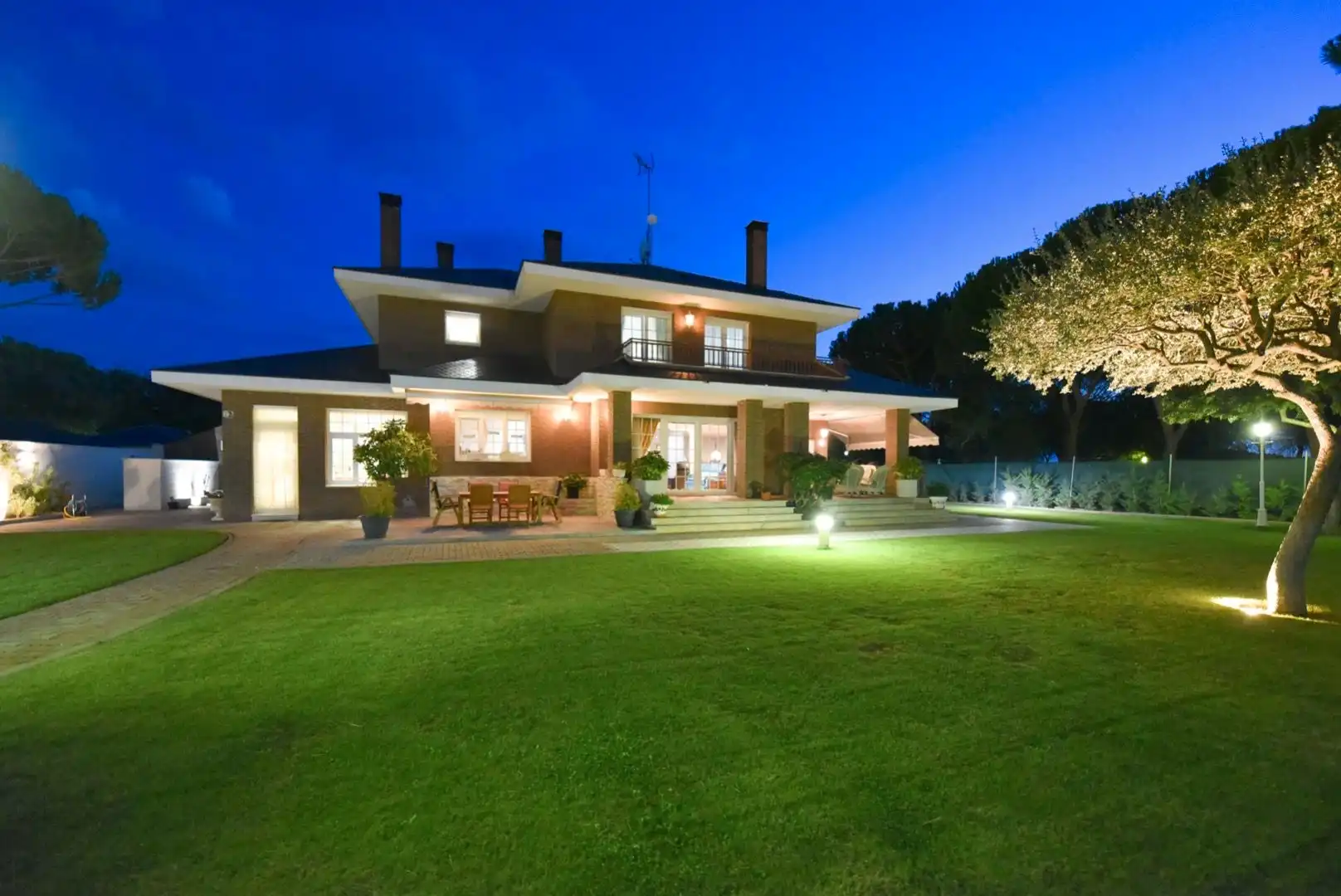 Jardín de Casa o chalet en venta en Tordesillas con Calefacción, Jardín privado y Parquet