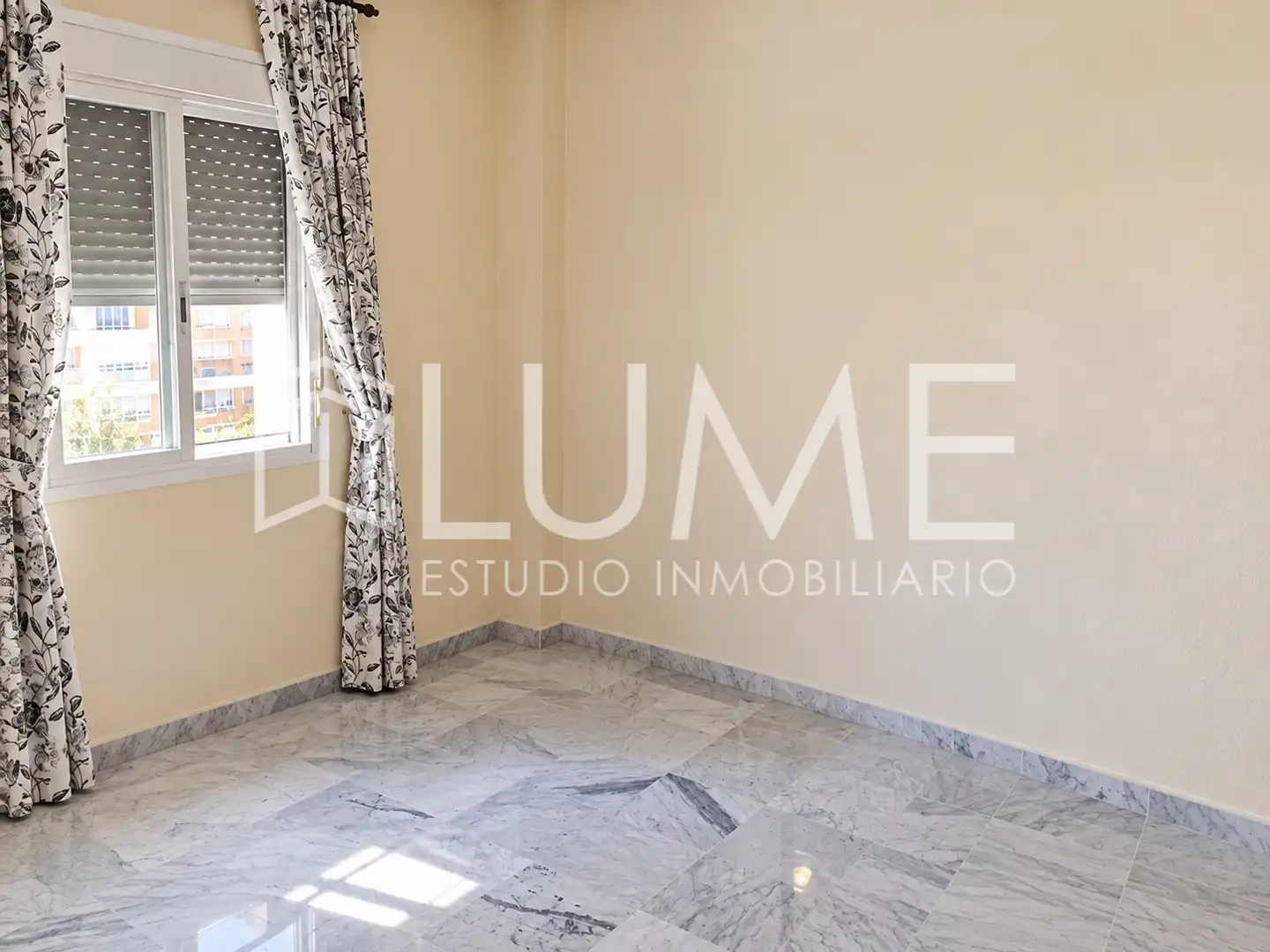Flat with terrace to rent in Cerro - Amate, imagen 9