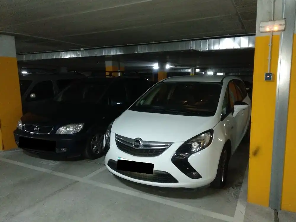 Aparcament de Garatge en venda en Huarte / Uharte, Navarra