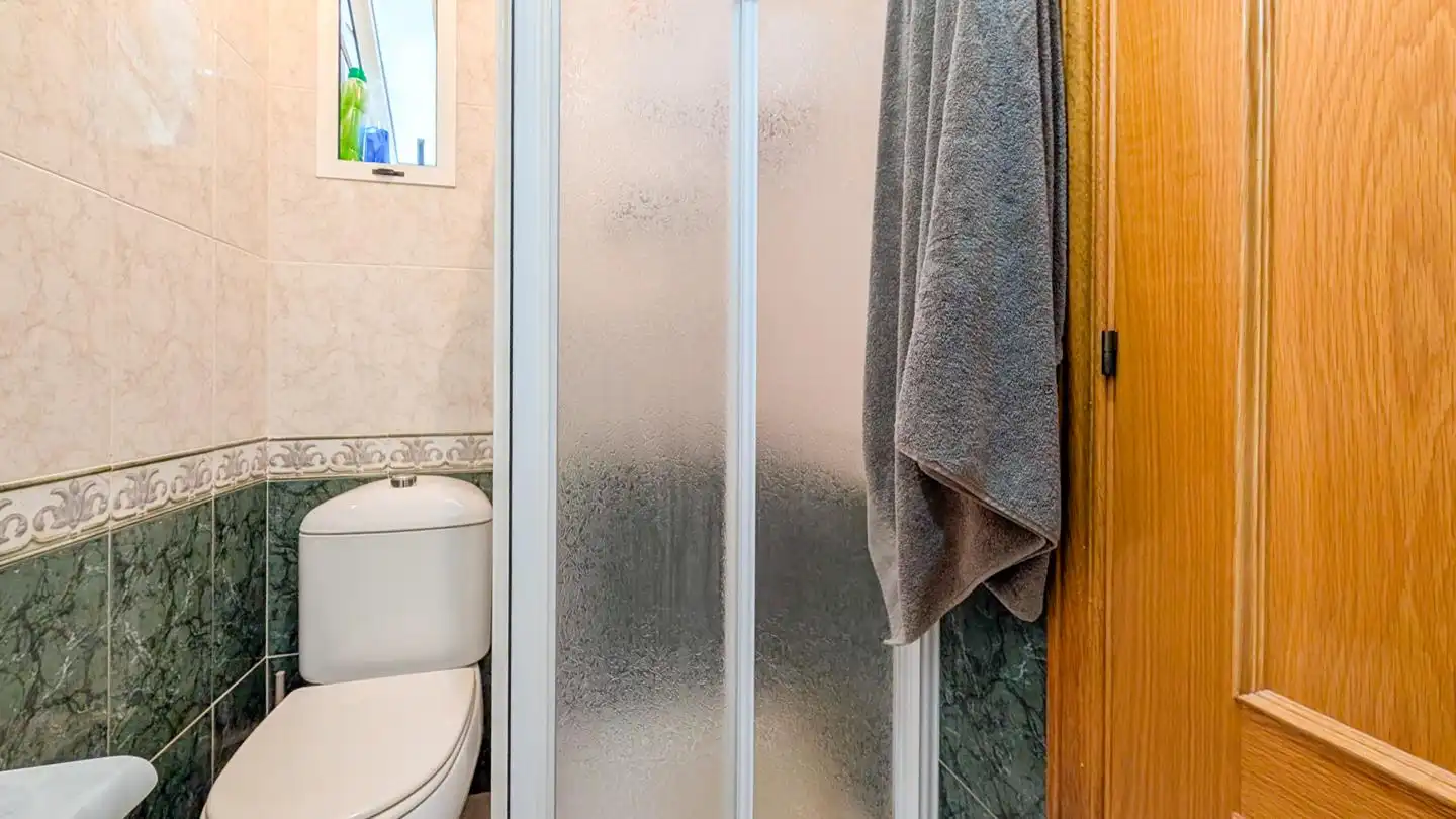 Bany de Pis en venda en Santa Pola amb Aire condicionat, Terrassa i Traster