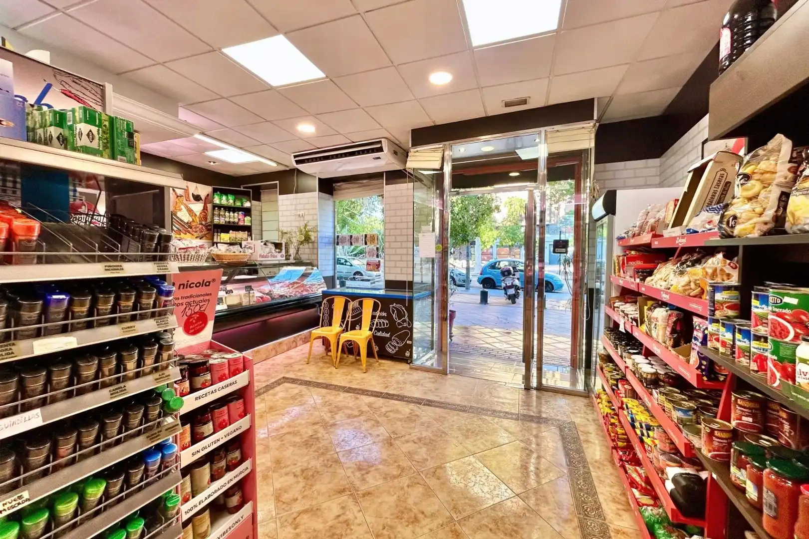 Business premises for sale in Avenida de la Fama, imagen 5