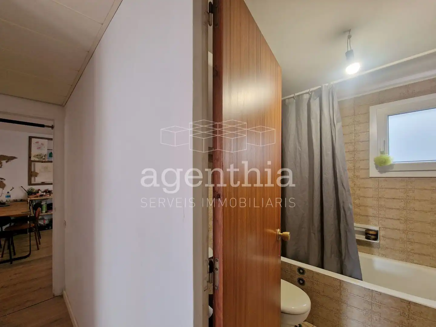 Study for sale in Girona, Girona